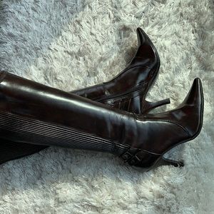 Gorgeous brown boots 🤎